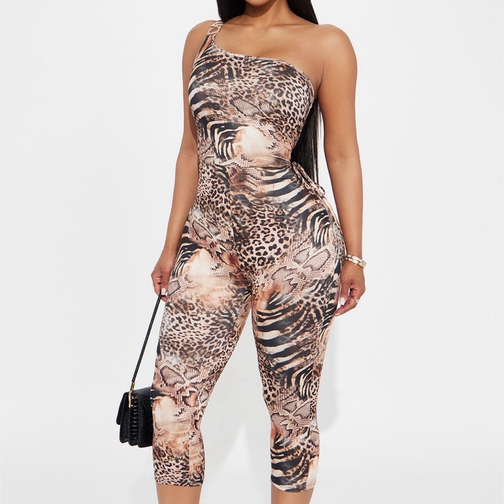 Fashion Nova One-Shoulder Leopard Print Jumpsuit